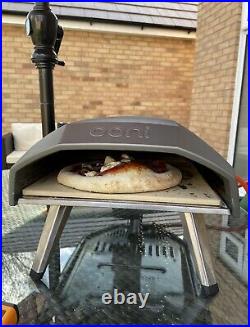 Ooni Koda 12 Gas Pizza Oven With Peel, Thermometer And Turner